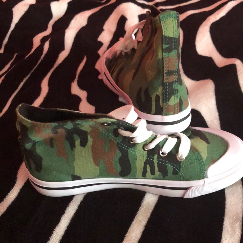 Boys Shoes